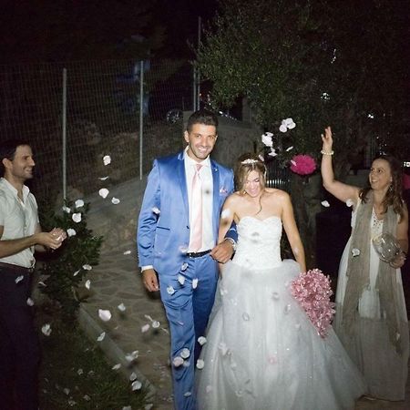 Villa Vera Áyios Nikítas エクステリア 写真