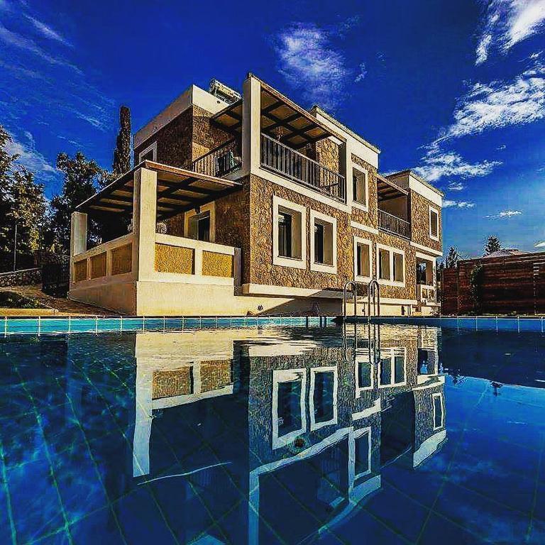 Villa Vera Áyios Nikítas 部屋 写真