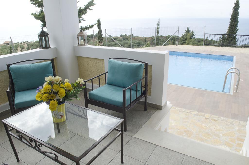 Villa Vera Áyios Nikítas 部屋 写真