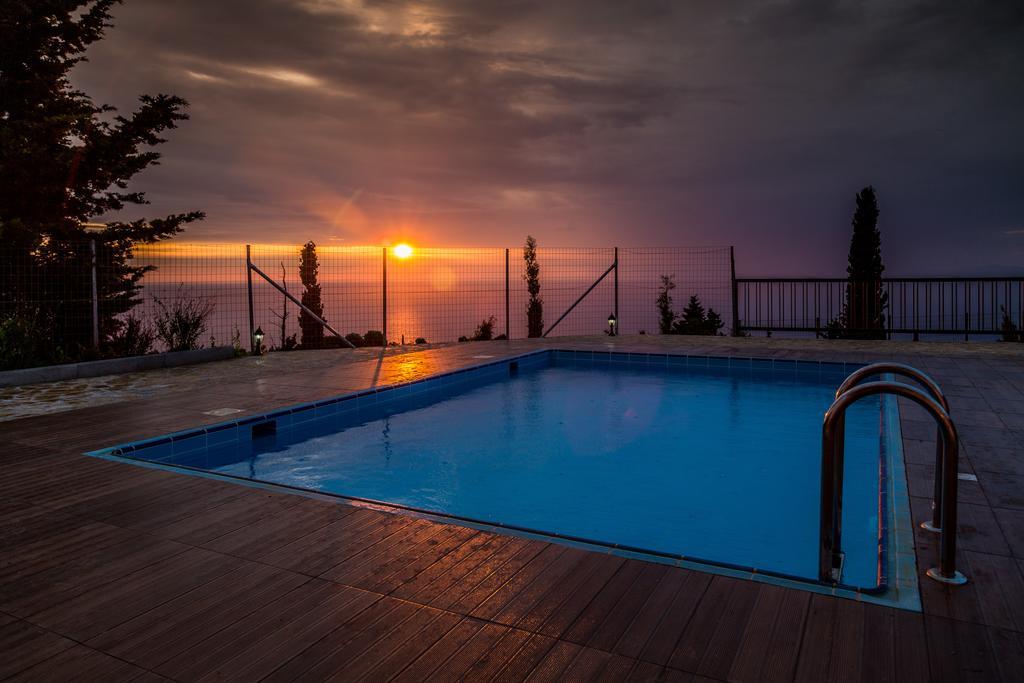 Villa Vera Áyios Nikítas 部屋 写真
