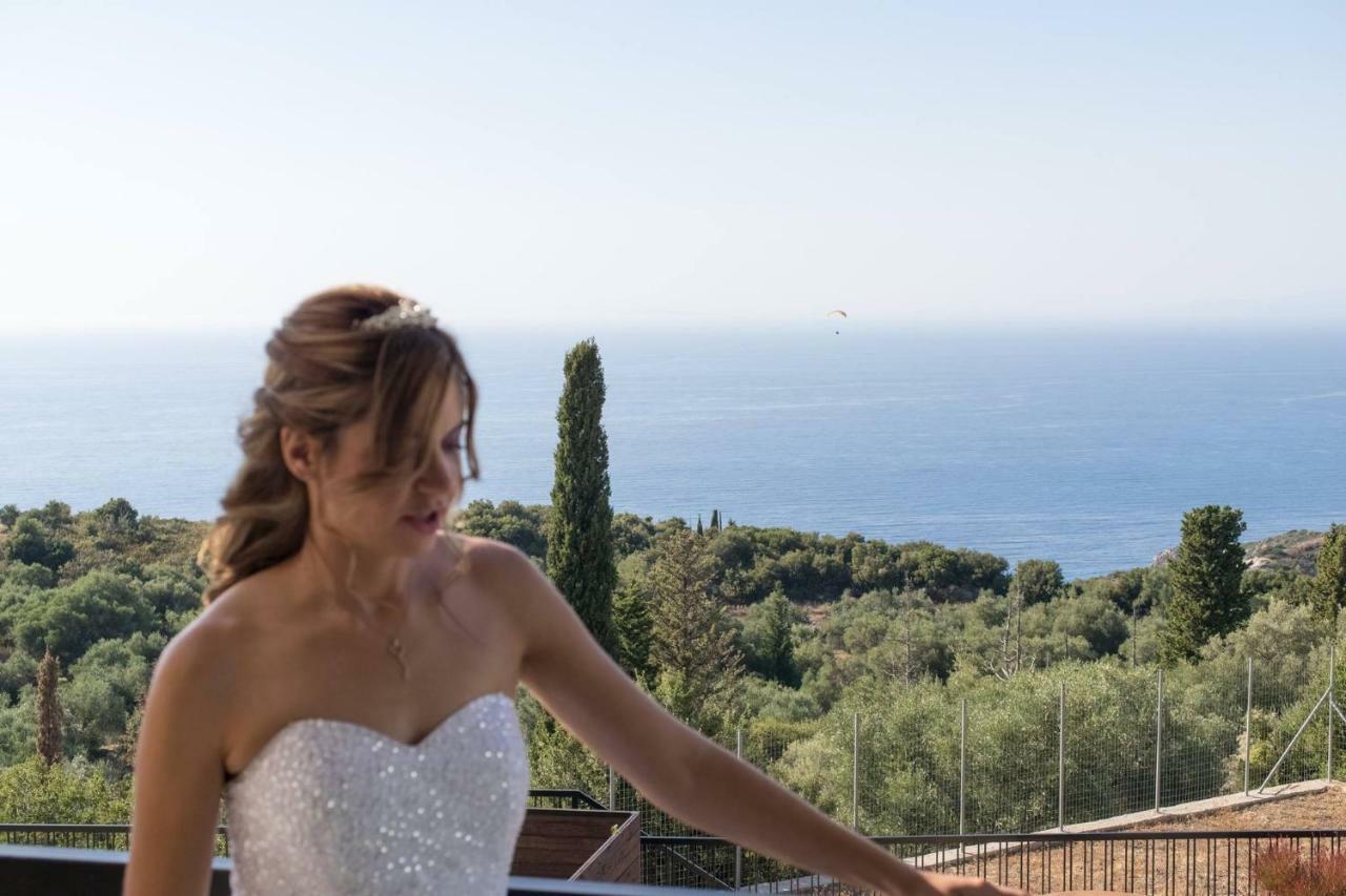 Villa Vera Áyios Nikítas エクステリア 写真